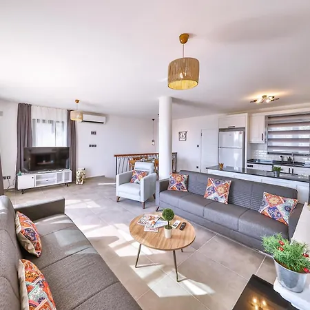 Nest Kas Goksekide Havuzlu Luks Villa