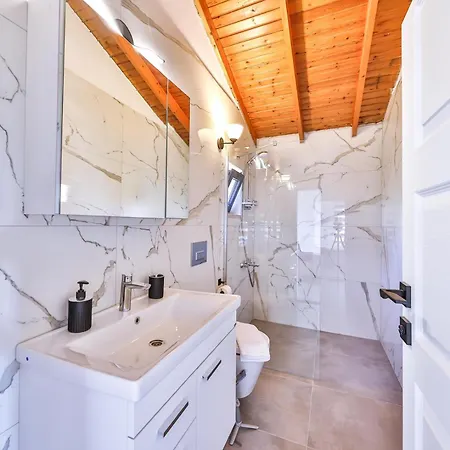 Nest Kas Goksekide Havuzlu Luks Villa Yenikoy (Kas)