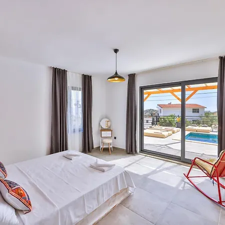 Villa Nest Kas Goksekide Havuzlu Luks *